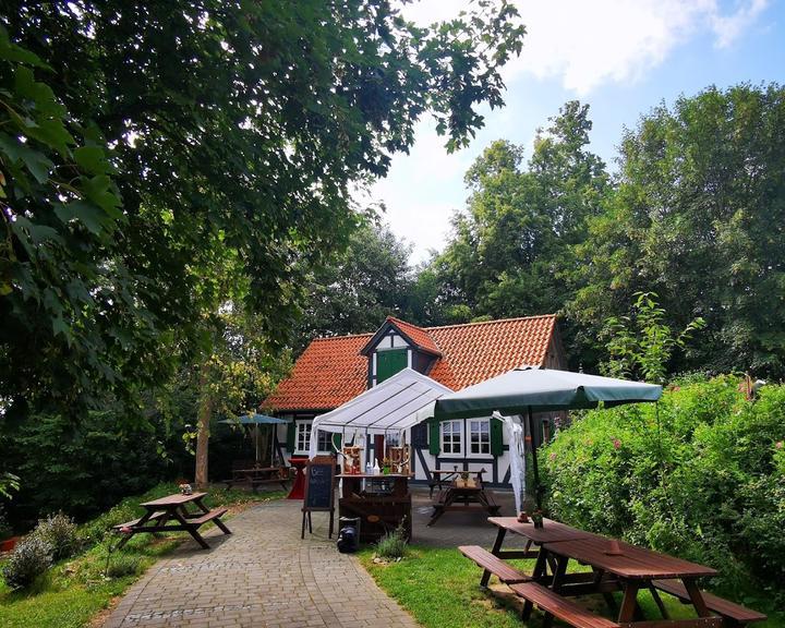 Jausenstation Burgruine Loewenstein